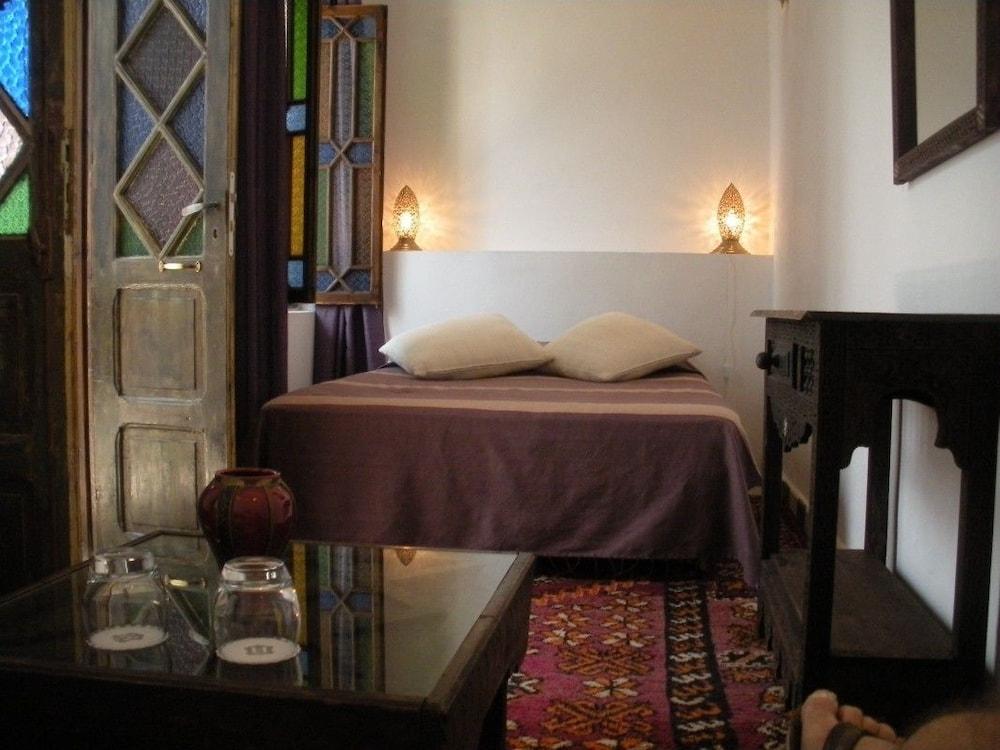 Riad Arous Chamel Танжер Экстерьер фото